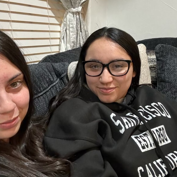 Meet your Posher, Emily - Picture 10 of 17